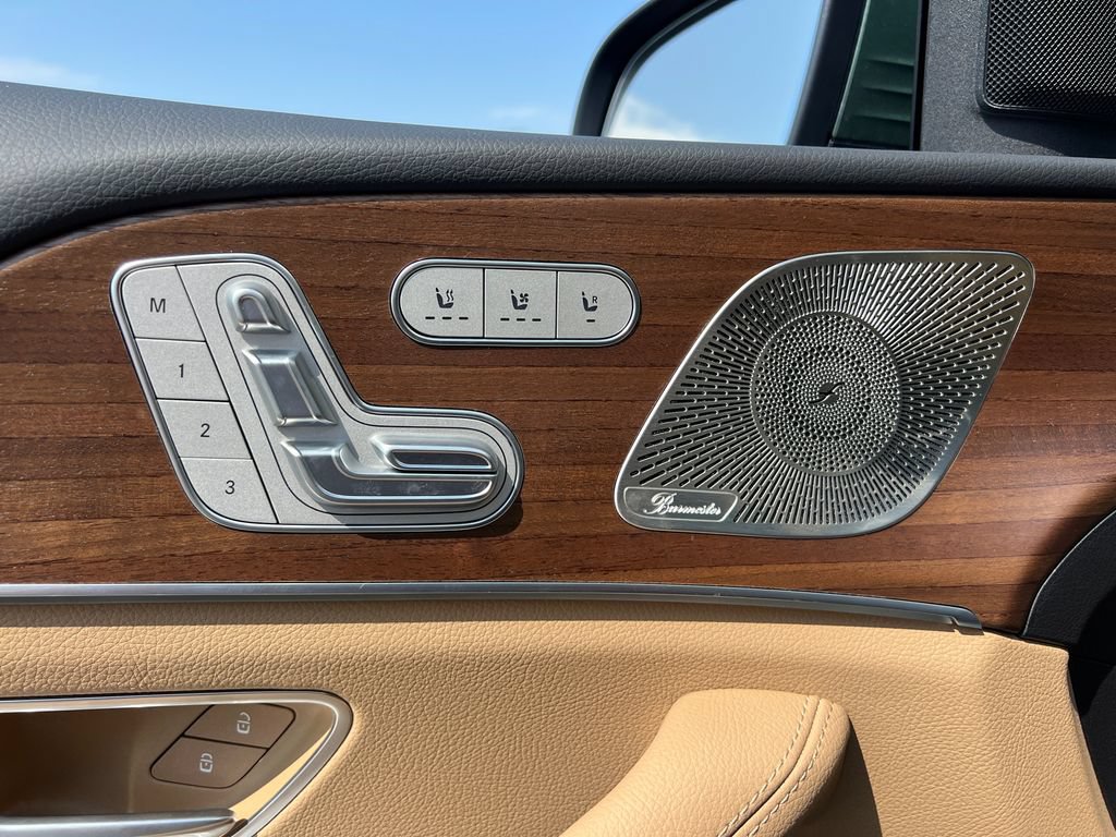 New 2026 Mercedes-Benz GLS 450 4MATIC image 12