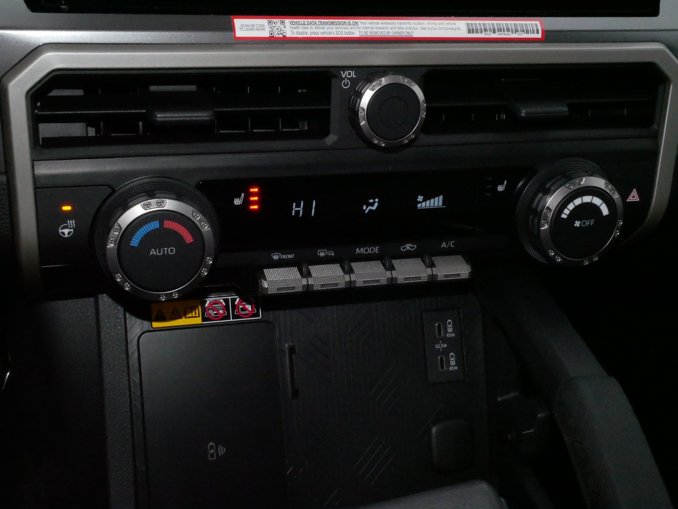 Used 2025 Toyota Tacoma TRD Sport w/ TRD Sport Upgrade Package image 23