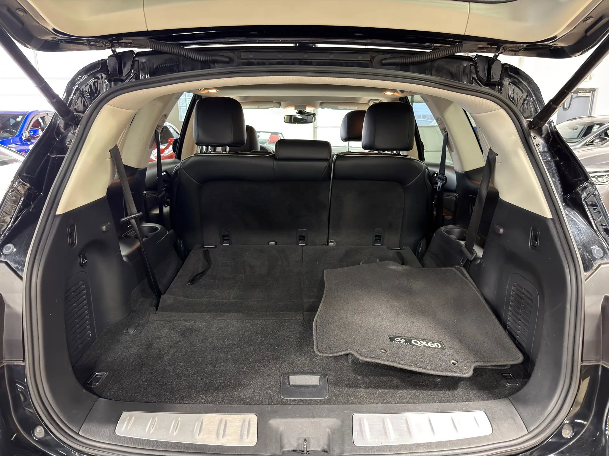 Used 2019 INFINITI QX60 Pure image 30