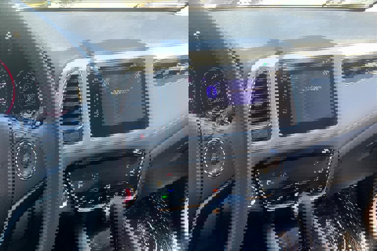 Used 2017 Honda HR-V EX image 7