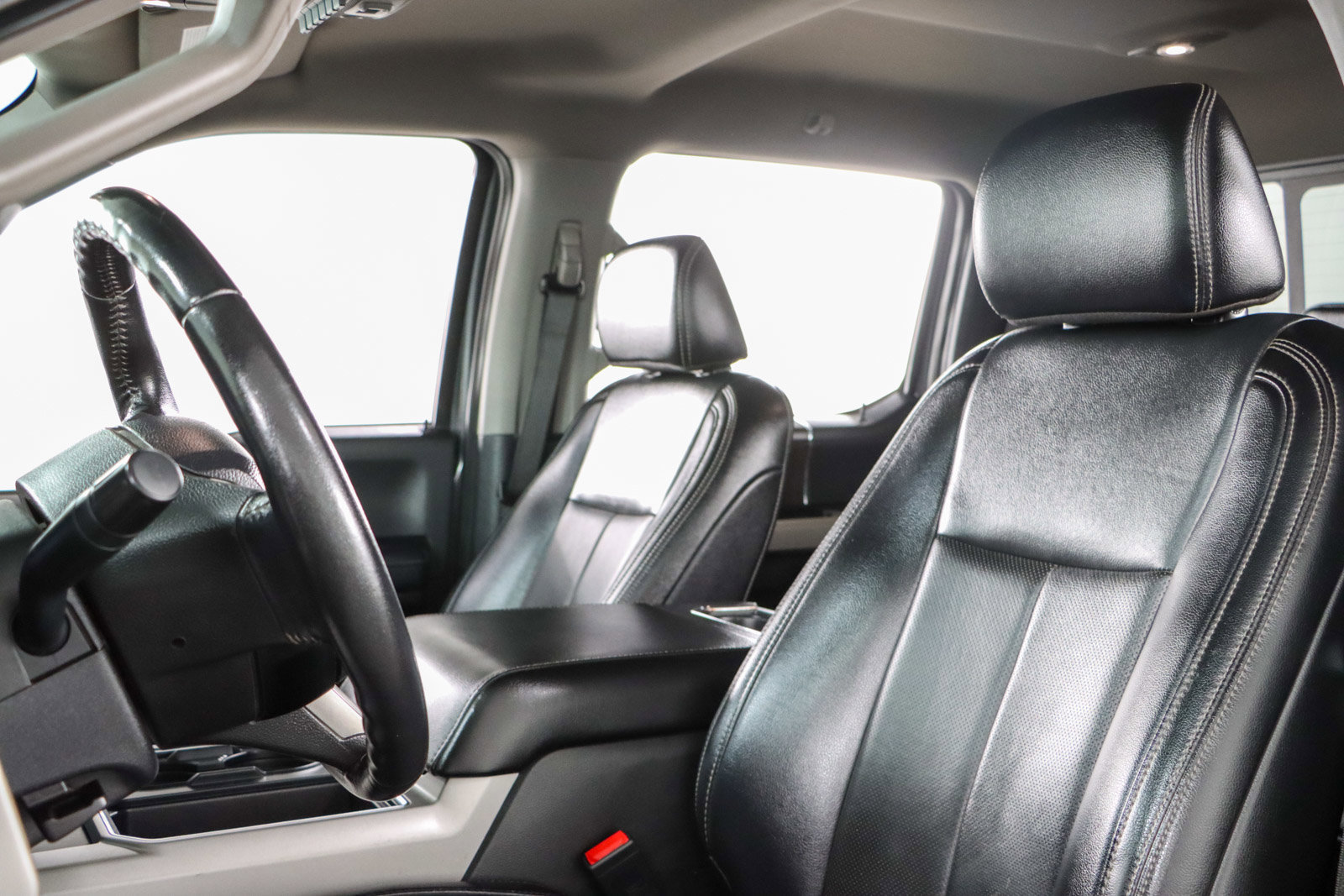 Used 2021 Ford F250 Lariat w/ Lariat Value Package AWD/4WD image 25