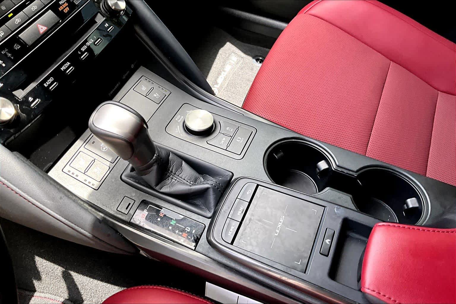 Used 2025 Lexus IS 300 w/ Premium Package RWD image 17