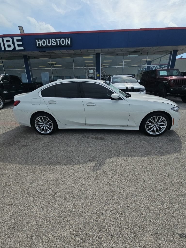 Used 2024 BMW 330e xDrive AWD/4WD image 8