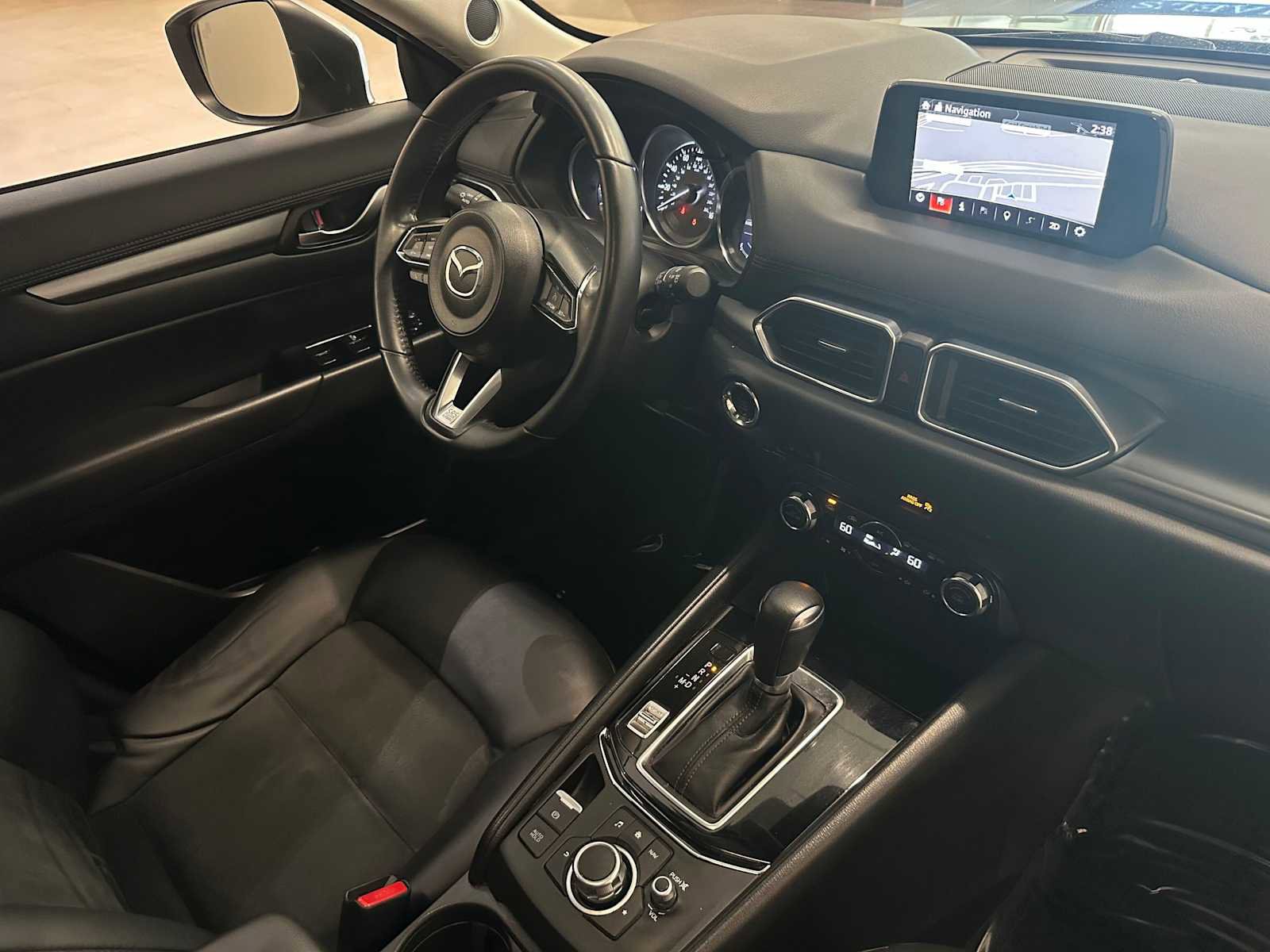 Used 2017 MAZDA CX-5 Touring w/ Preferred Equipment Package image 31