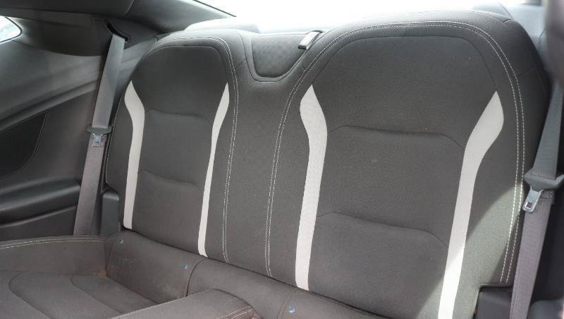 Used 2020 Chevrolet Camaro LS RWD image 18