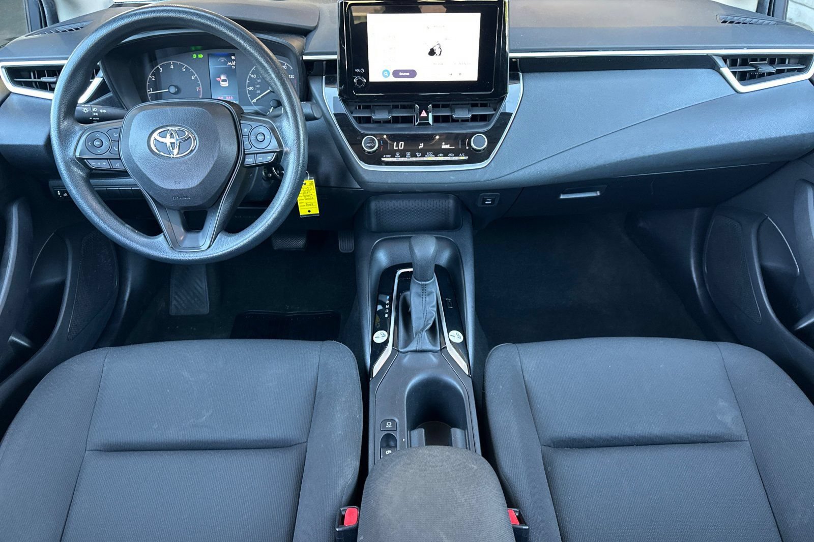 Used 2024 Toyota Corolla LE FWD image 12