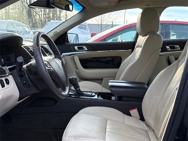 Used 2014 Lincoln MKS AWD w/ Equipment Group 101A image 8