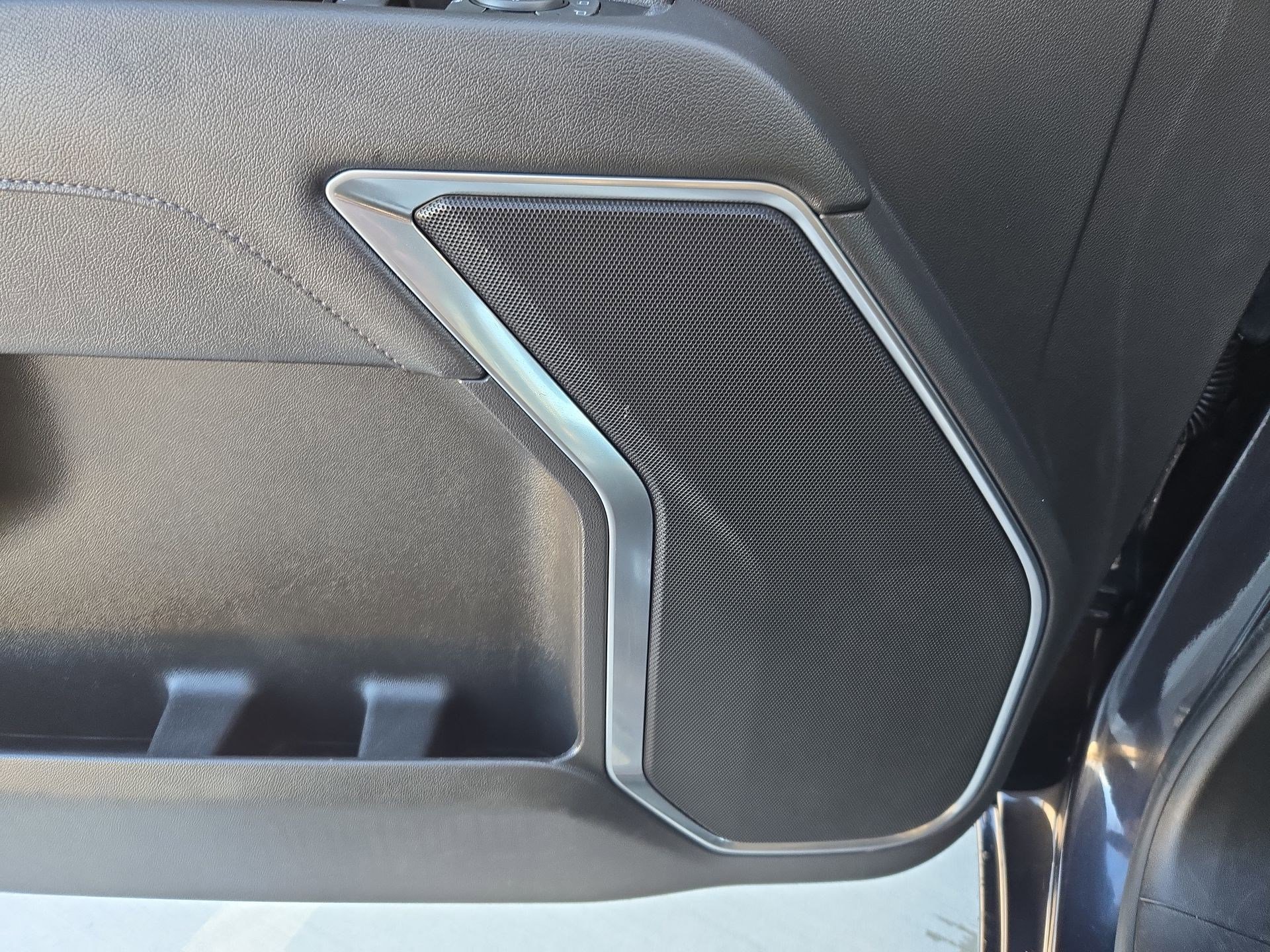 Used 2022 GMC Sierra 1500 Elevation image 15