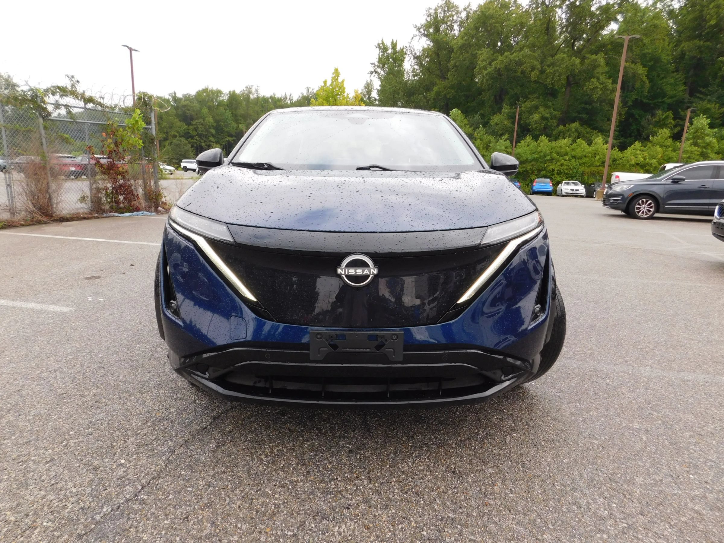 Used 2023 Nissan Ariya FWD image 3