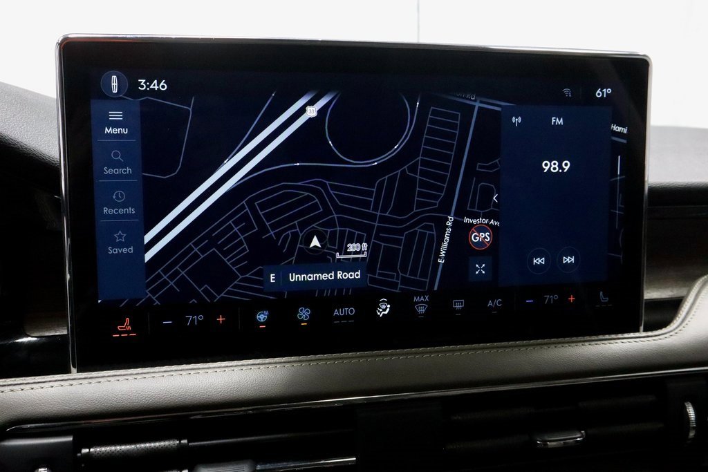 Used 2024 Lincoln Corsair Reserve w/ Equipment Group 201A image 4