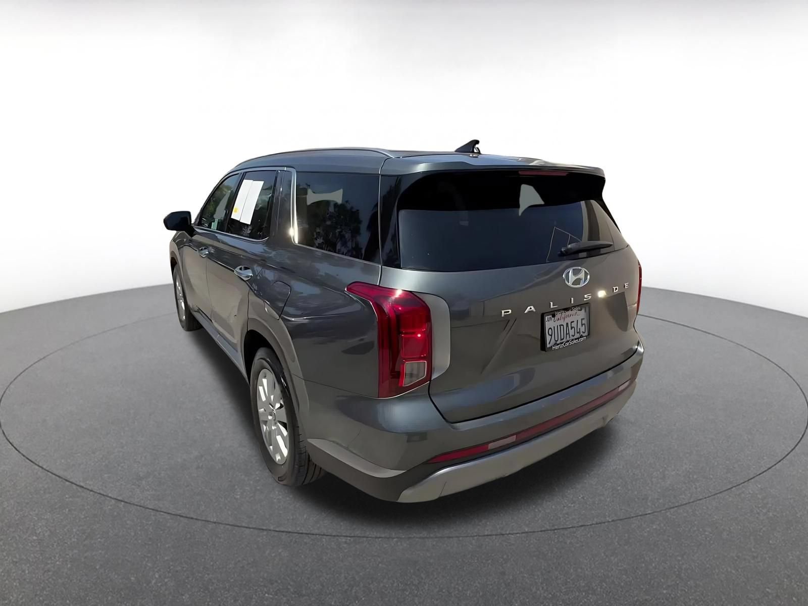 Used 2025 Hyundai Palisade SEL FWD image 11