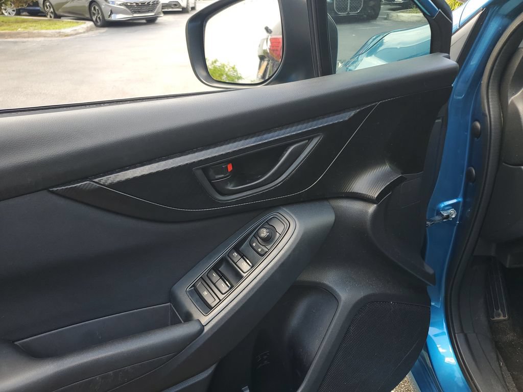 Used 2017 Subaru Impreza 2.0i AWD/4WD image 18