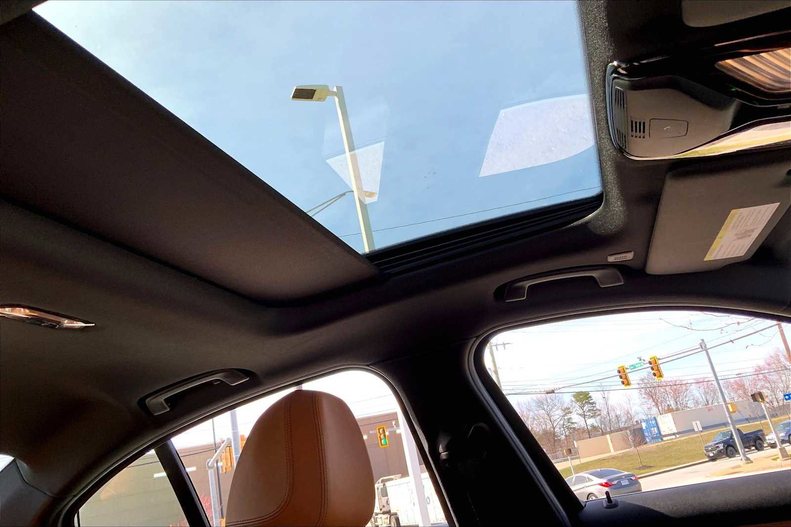 Used 2024 BMW 330i xDrive Sedan w/ Premium Package image 14