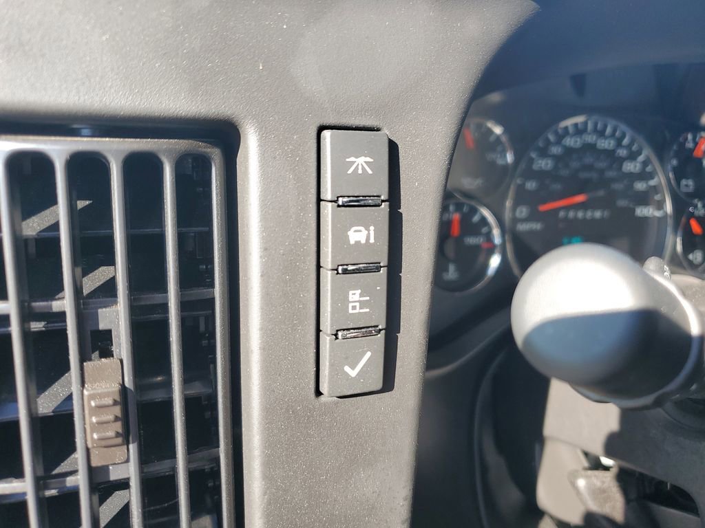 New 2025 Chevrolet Express 3500 w/ Power Convenience Package RWD image 26