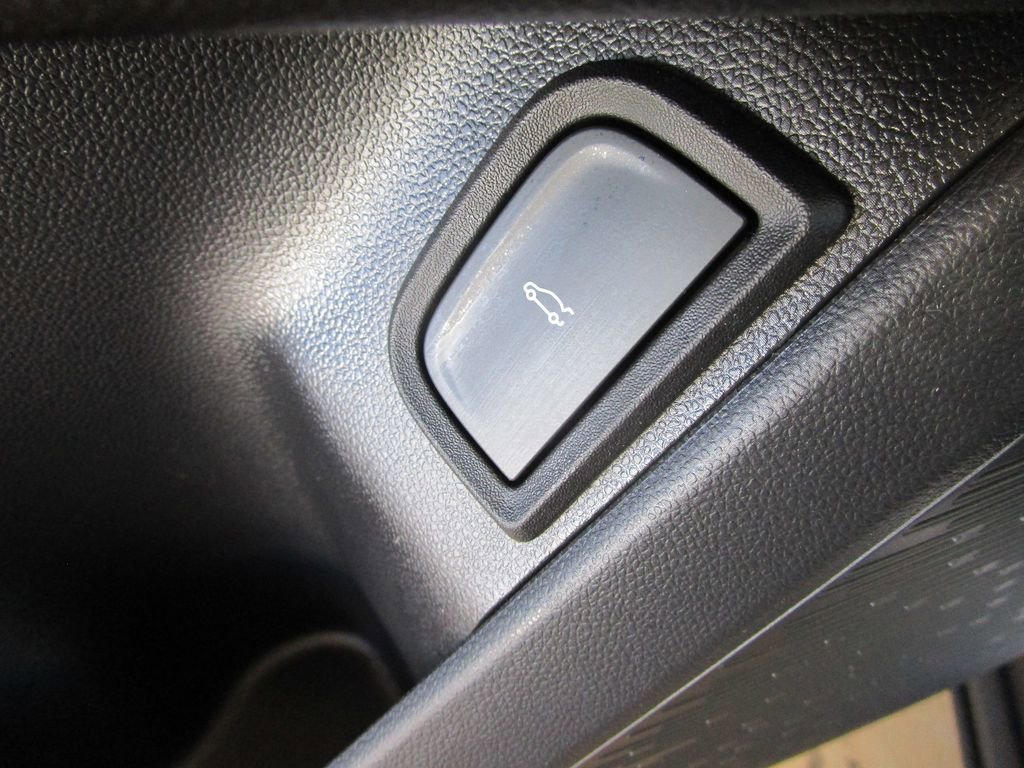 New 2026 Chevrolet Equinox LT w/ Convenience Package II image 25