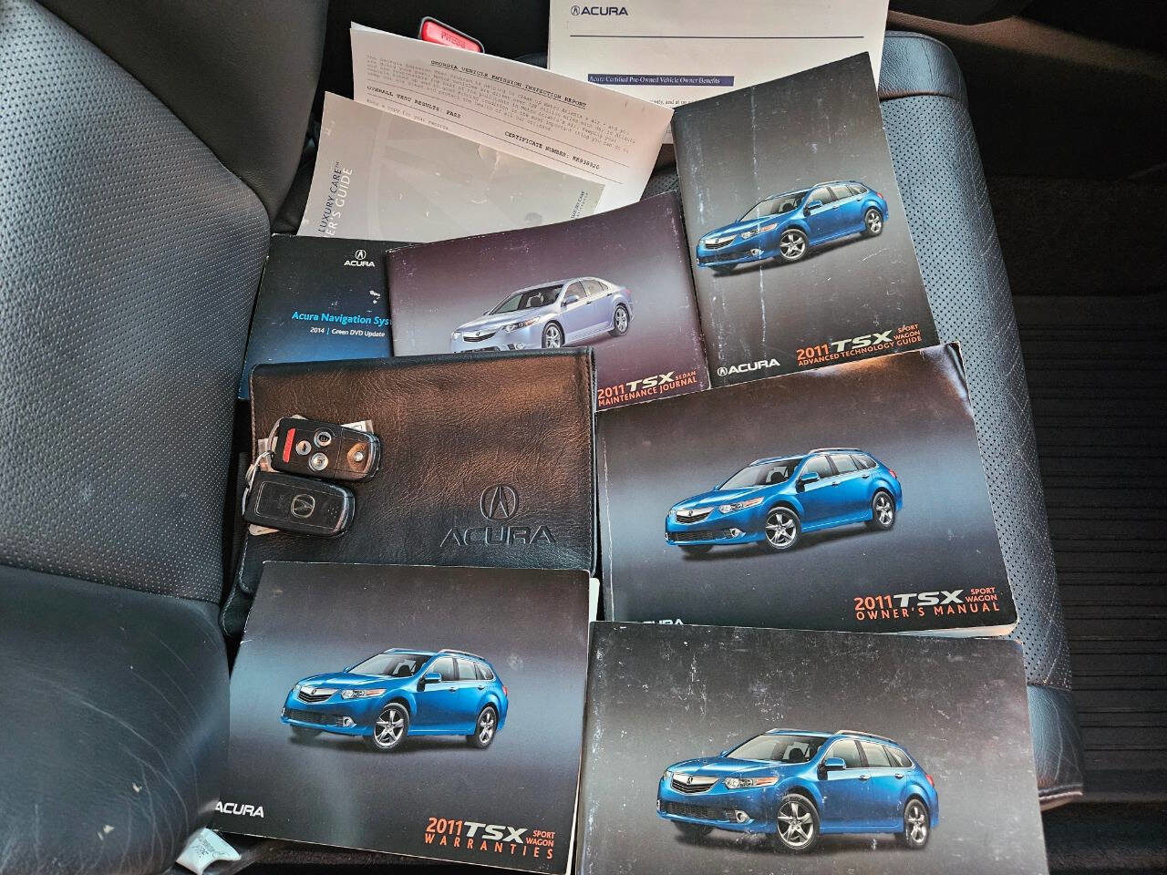 Used 2011 Acura TSX w/Tech 4dr Sedan 5A w/Technolo image 25