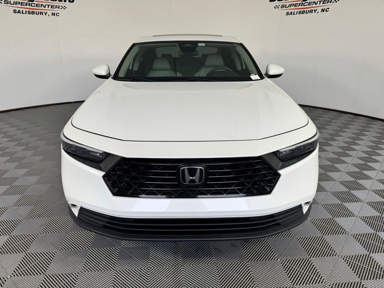 Used 2024 Honda Accord EX image 5