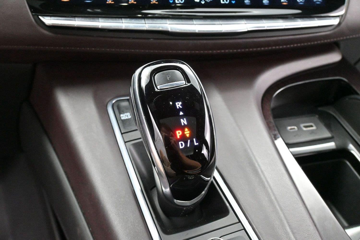 Used 2021 Cadillac Escalade ESV Sport Platinum AWD/4WD image 24