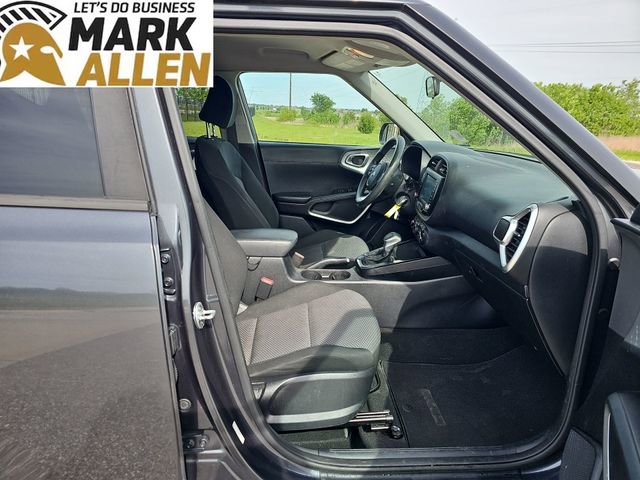 Used 2021 Kia Soul LX FWD image 26