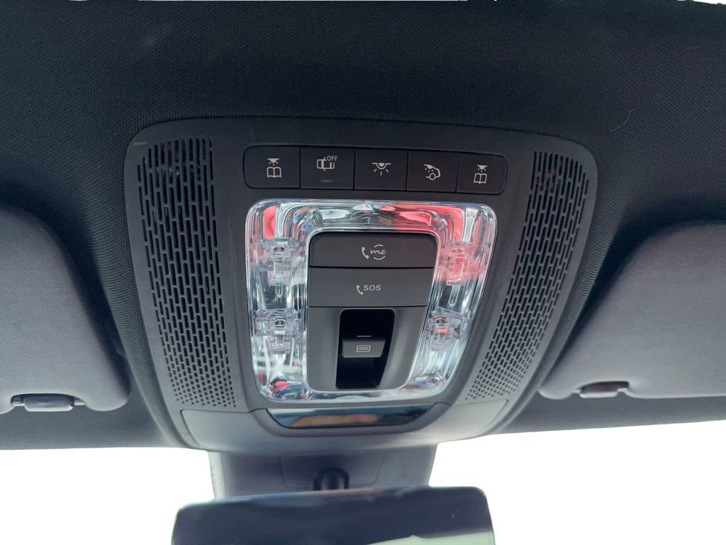 Used 2023 Mercedes-Benz CLA 35 AMG 4MATIC w/ AMG Night Package Plus image 34