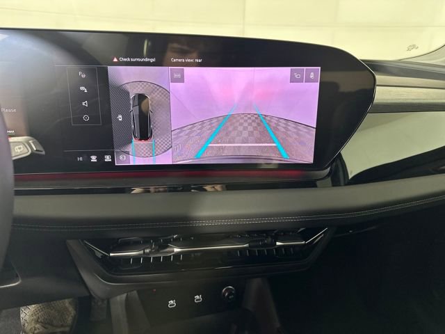 Used 2025 Audi Q6 e-tron Premium Plus image 22