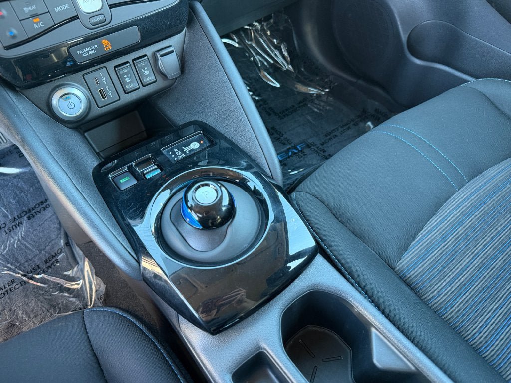 Used 2024 Nissan Leaf SV Plus FWD image 18