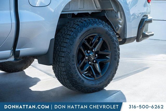 Used 2021 Chevrolet Silverado 1500 Custom Trail Boss w/ LPO, Dark Essentials Package image 35