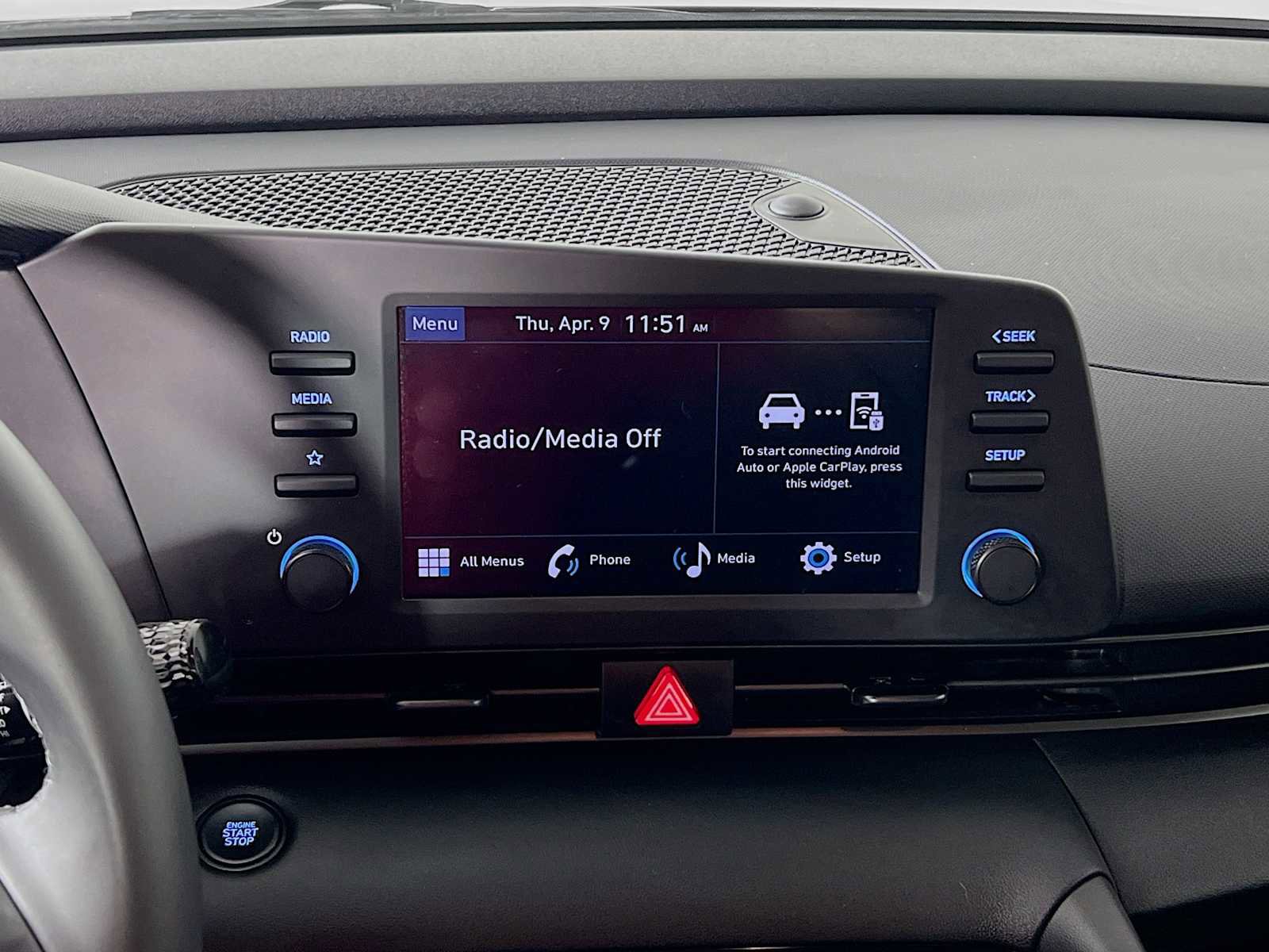 Certified 2025 Hyundai Elantra Sport image 14