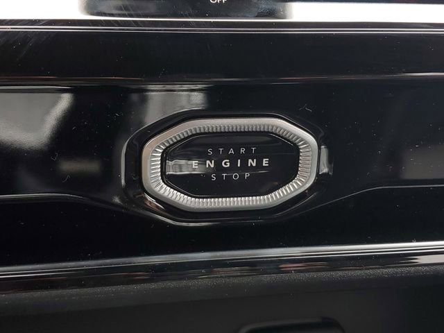 New 2026 Jeep Grand Cherokee L Limited image 34