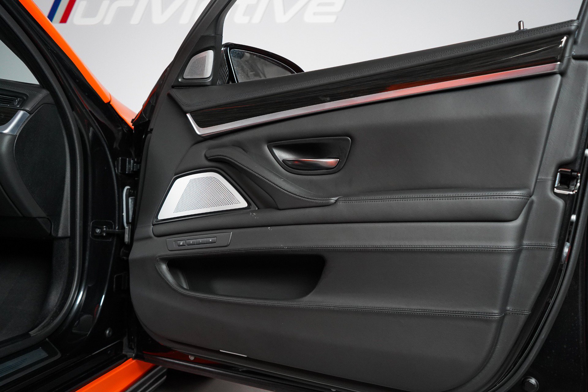 Used 2014 BMW M5 RWD image 54