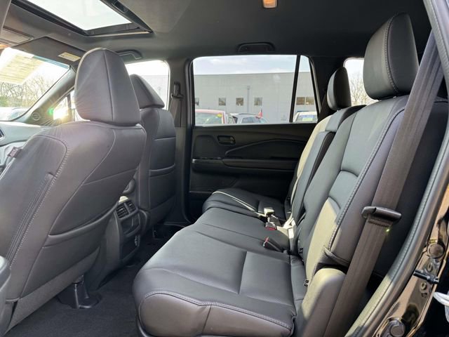 Certified 2023 Honda Passport EX-L image 10