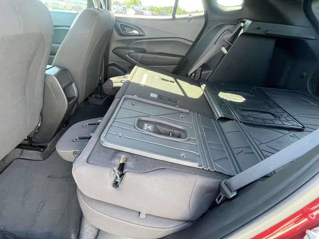 Certified 2024 Chevrolet Trax RS w/ Sunroof Package FWD image 12