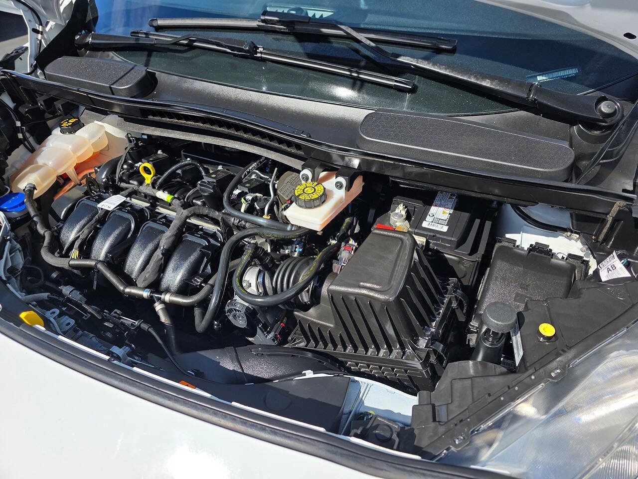 Used 2020 Ford Transit Connect XL image 27