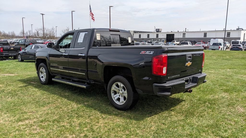 Used 2016 Chevrolet Silverado 1500 LTZ Z71 w/ LTZ Plus Package image 5