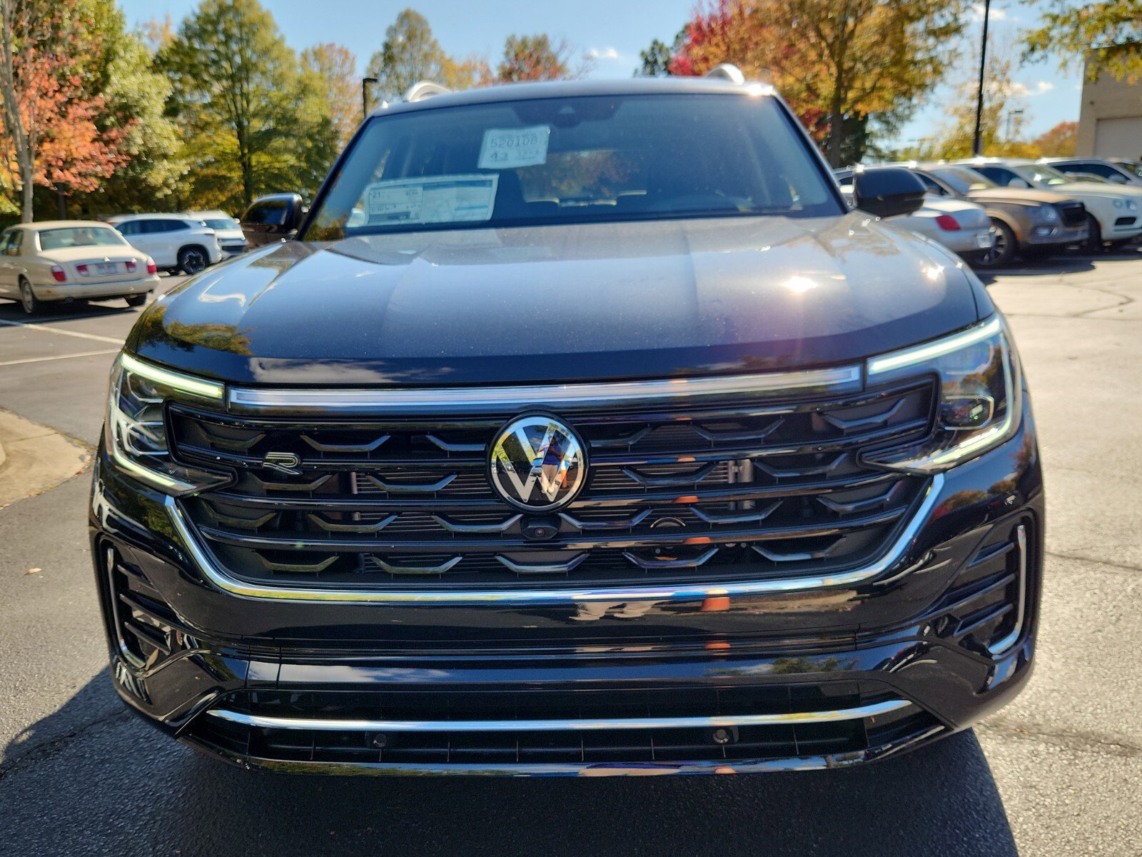 New 2026 Volkswagen Atlas SEL Premium R-Line image 2