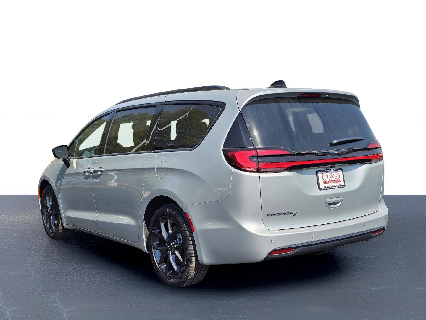 New 2026 Chrysler Pacifica Select w/ S Appearance Package image 13