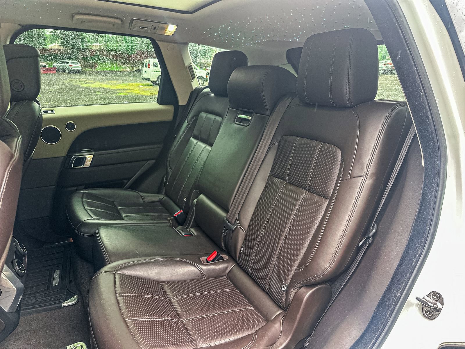 Used 2019 Land Rover Range Rover Sport HSE image 14