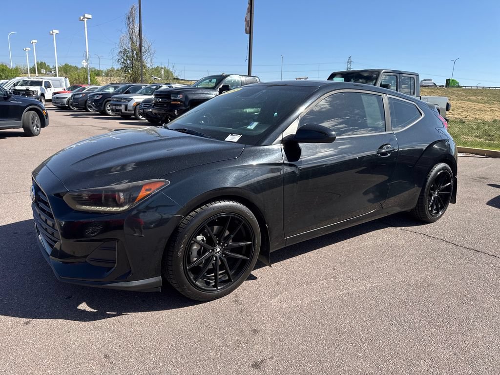 Used 2019 Hyundai Veloster 2.0 Premium FWD image 16