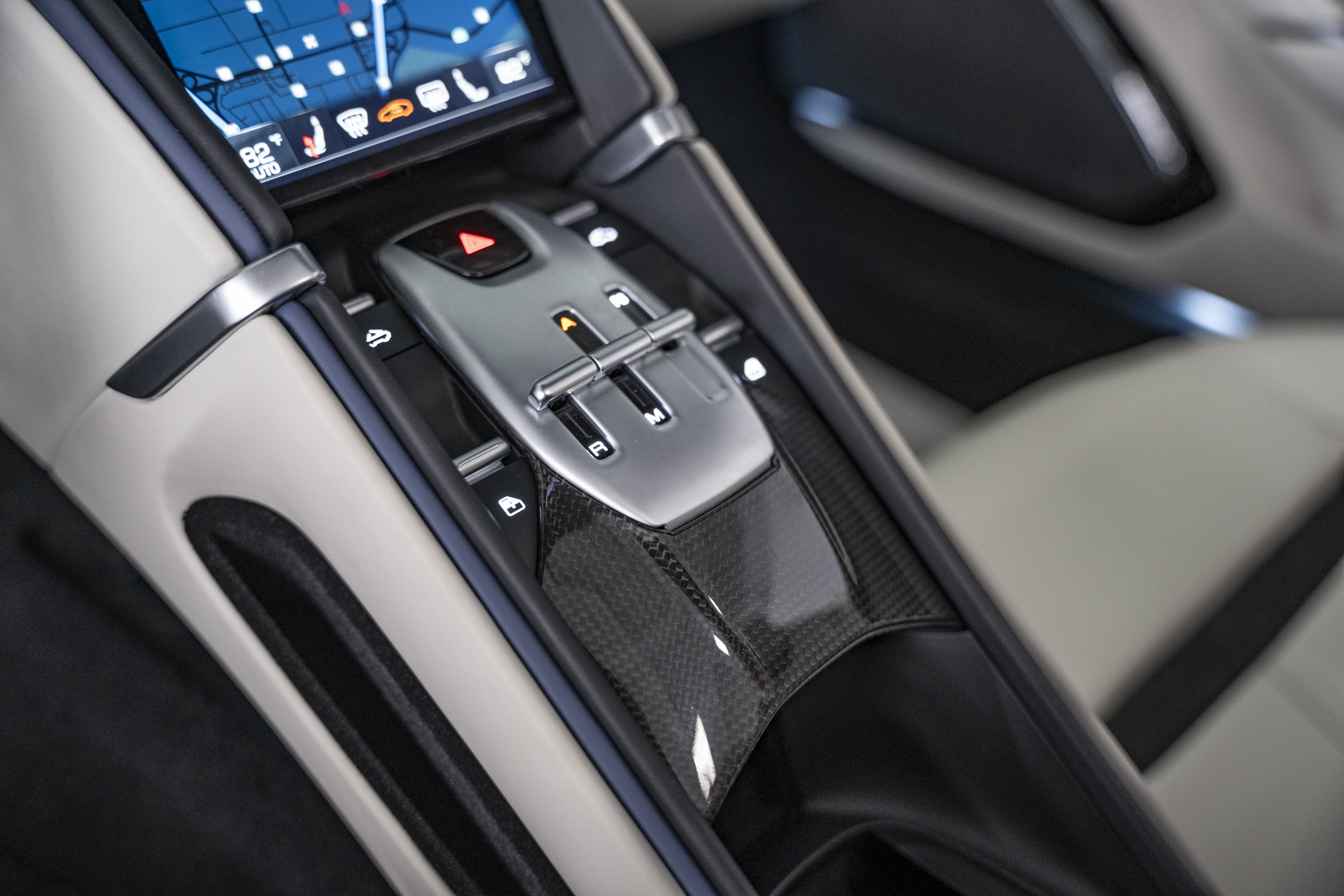 Used 2025 Ferrari Roma Spider RWD image 40