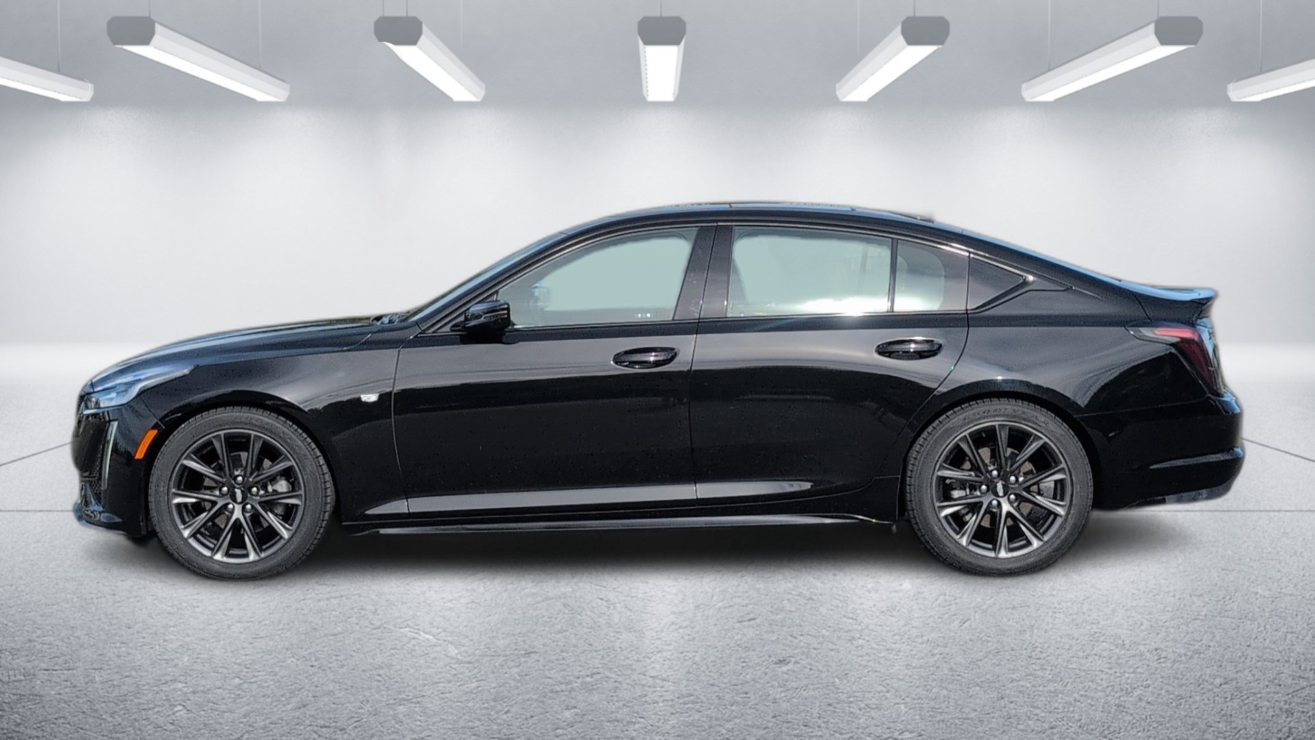 Certified 2024 Cadillac CT5 Sport RWD image 2
