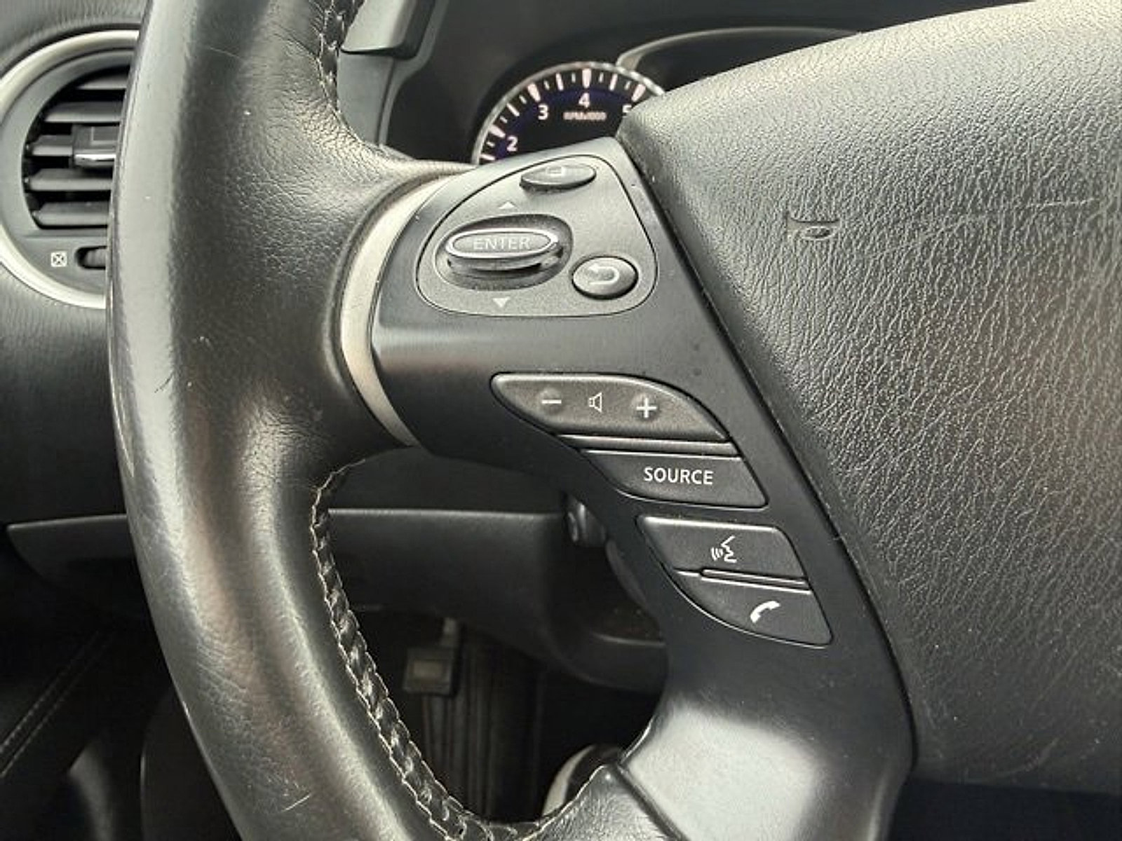 Used 2020 INFINITI QX60 Signature Edition image 17