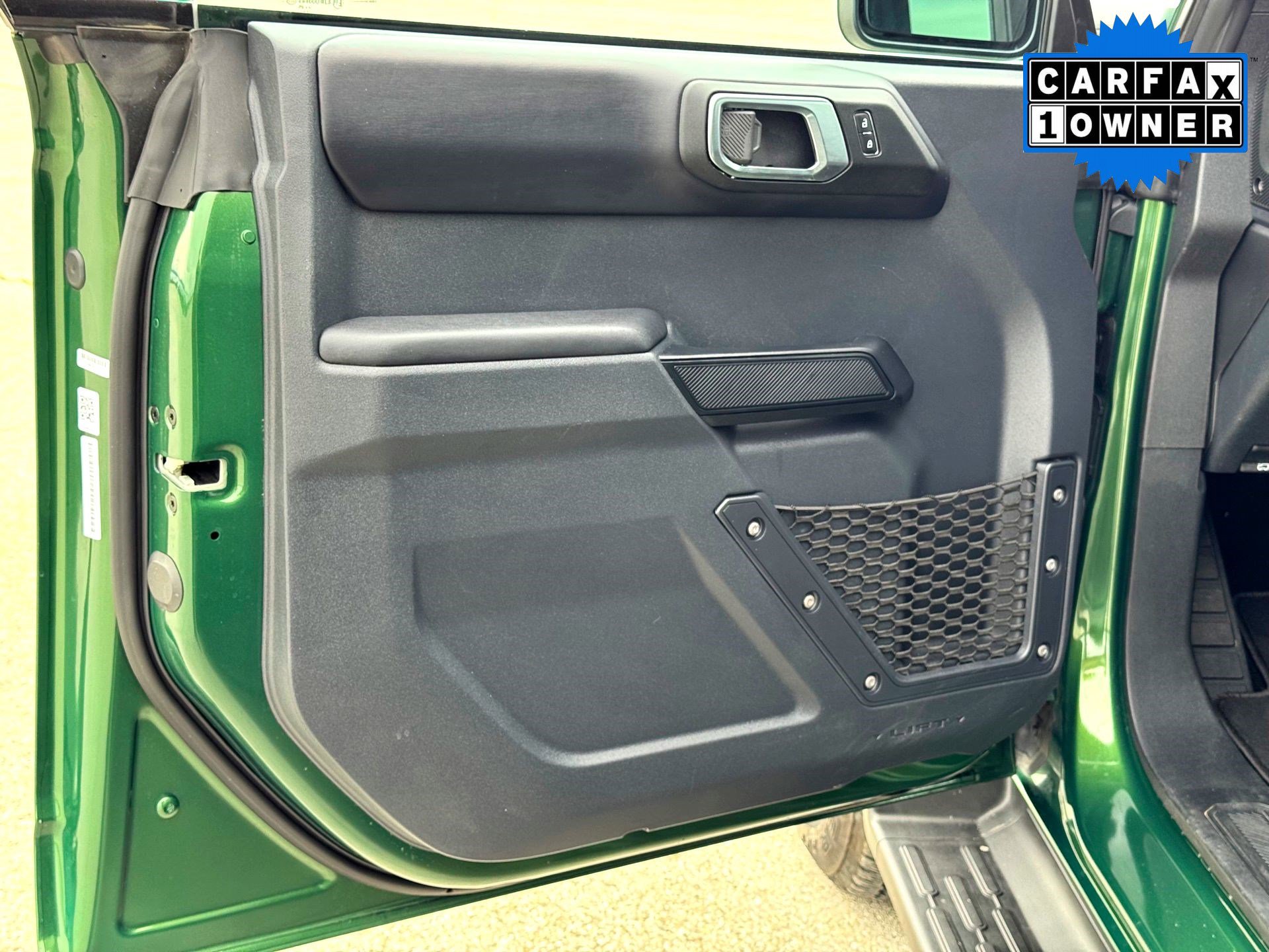 Used 2025 Ford Bronco Outer Banks image 17