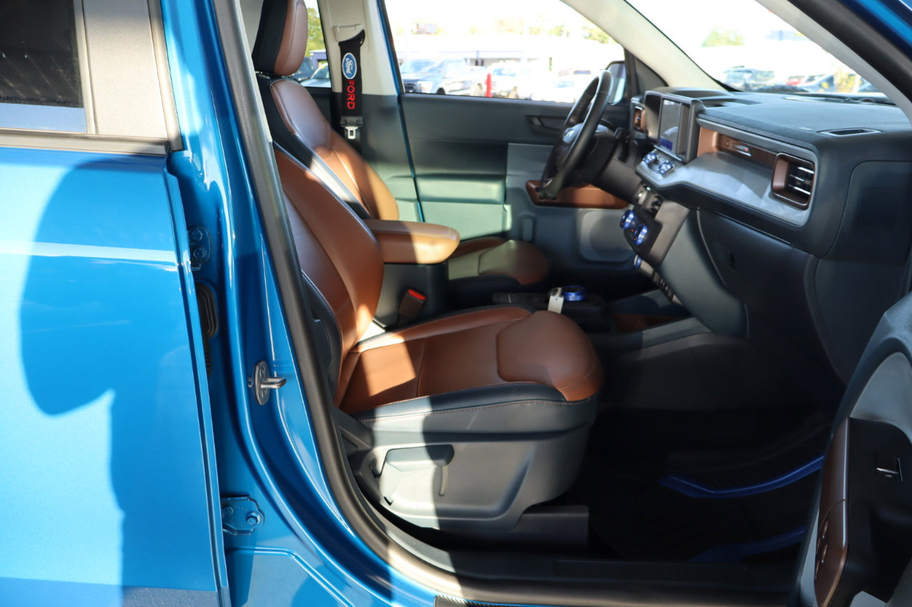 Used 2022 Ford Maverick Lariat w/ Lariat Luxury Package image 37