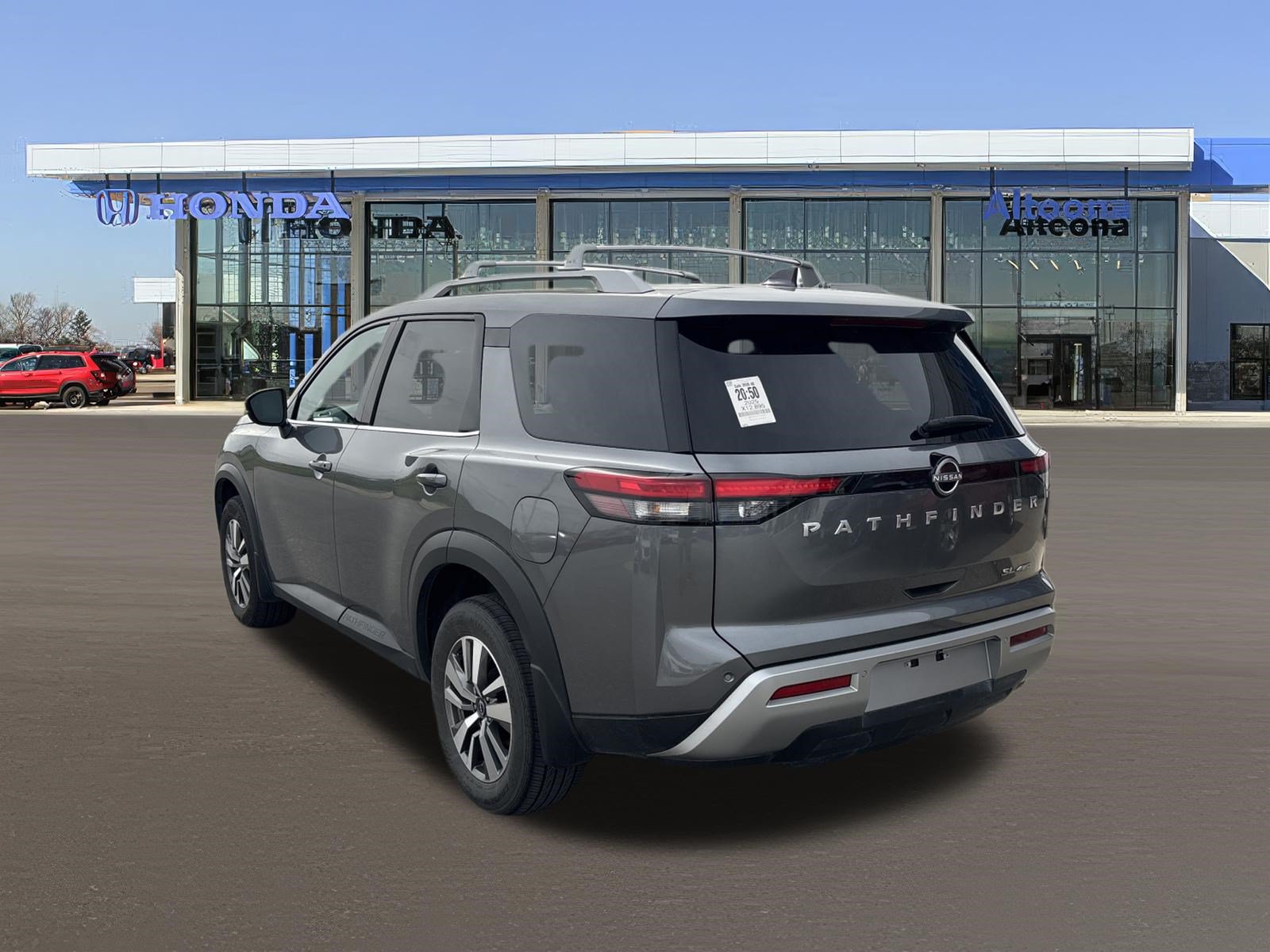 Used 2025 Nissan Pathfinder SL AWD/4WD image 3