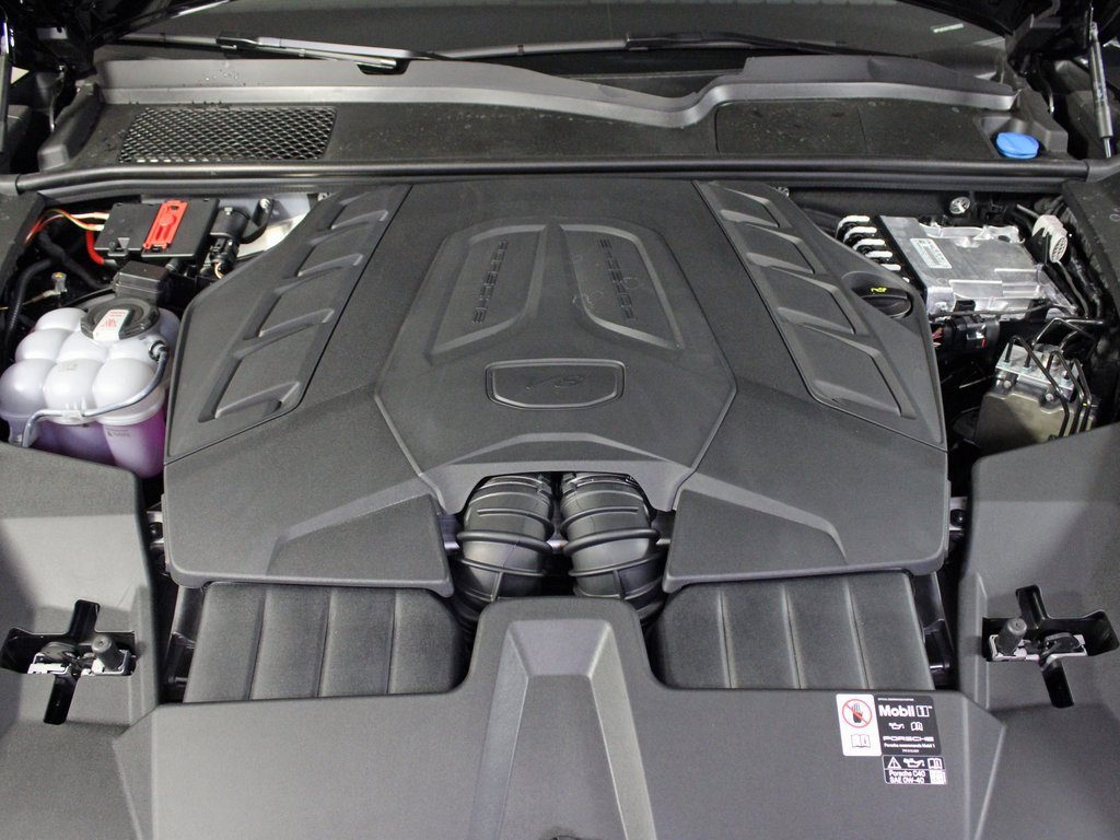 New 2026 Porsche Cayenne GTS image 44