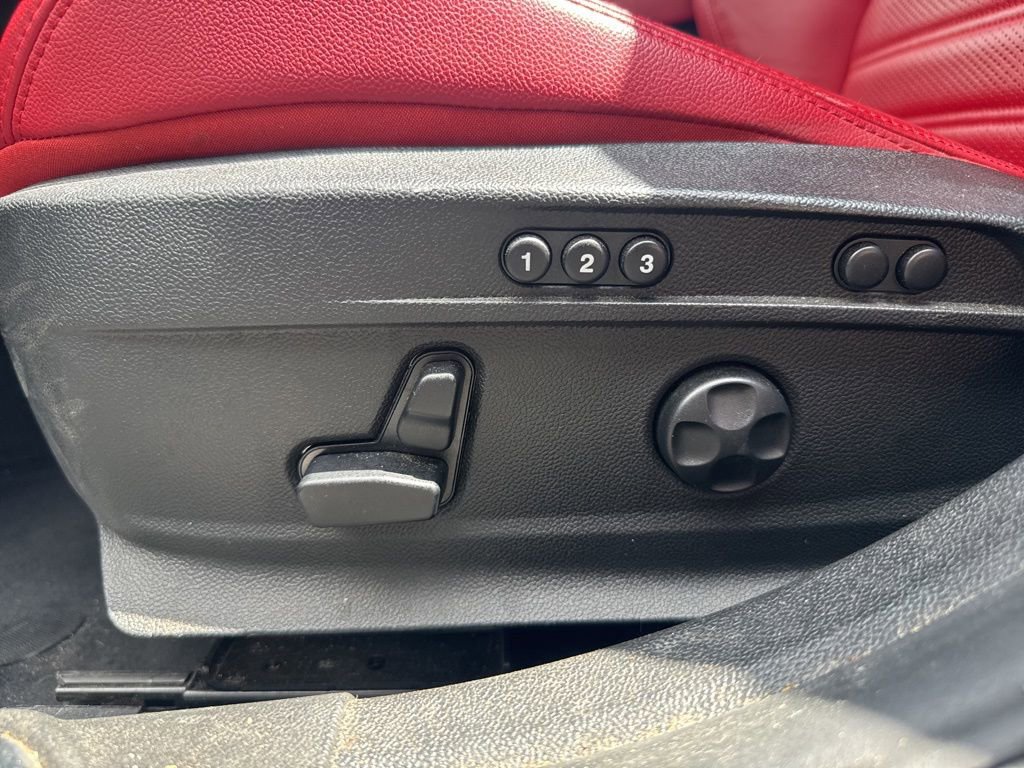 Used 2023 Alfa Romeo Giulia Veloce image 29