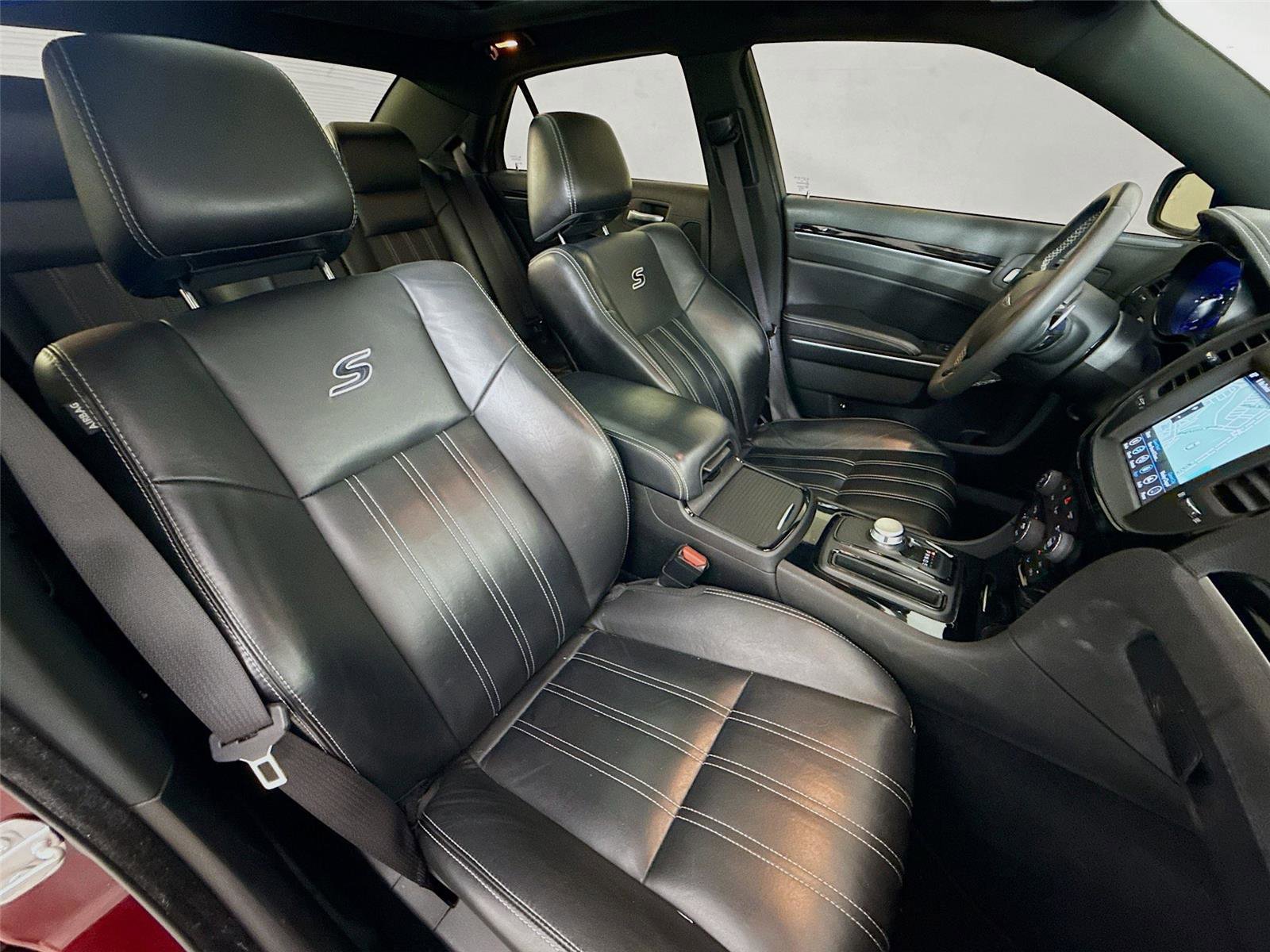 Used 2023 Chrysler 300 S RWD image 16
