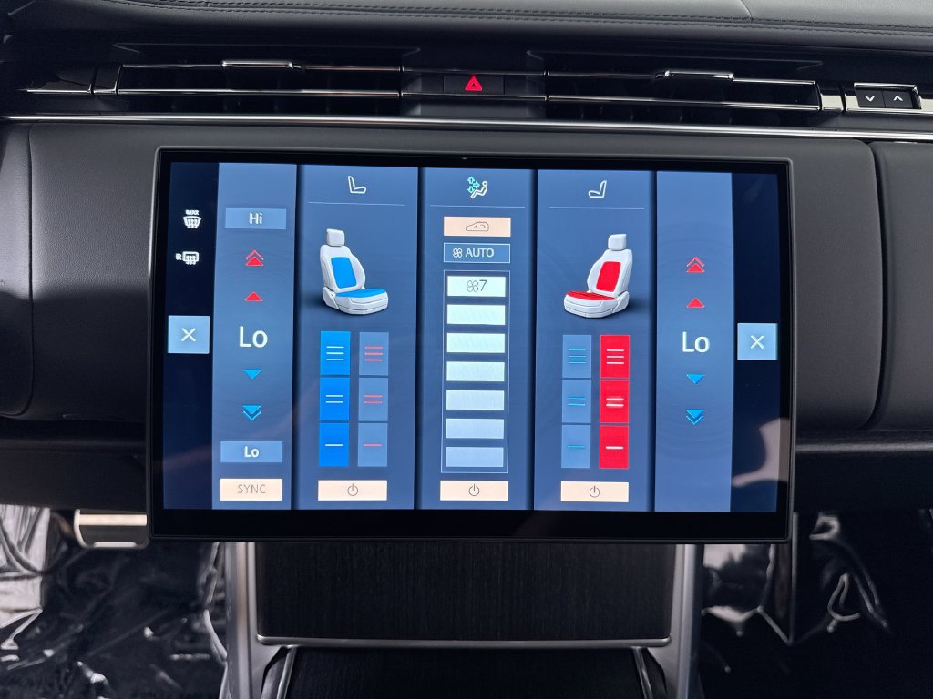 New 2026 Land Rover Range Rover SE AWD/4WD image 18