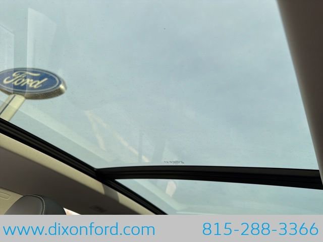 New 2026 Volkswagen Tiguan SE image 19