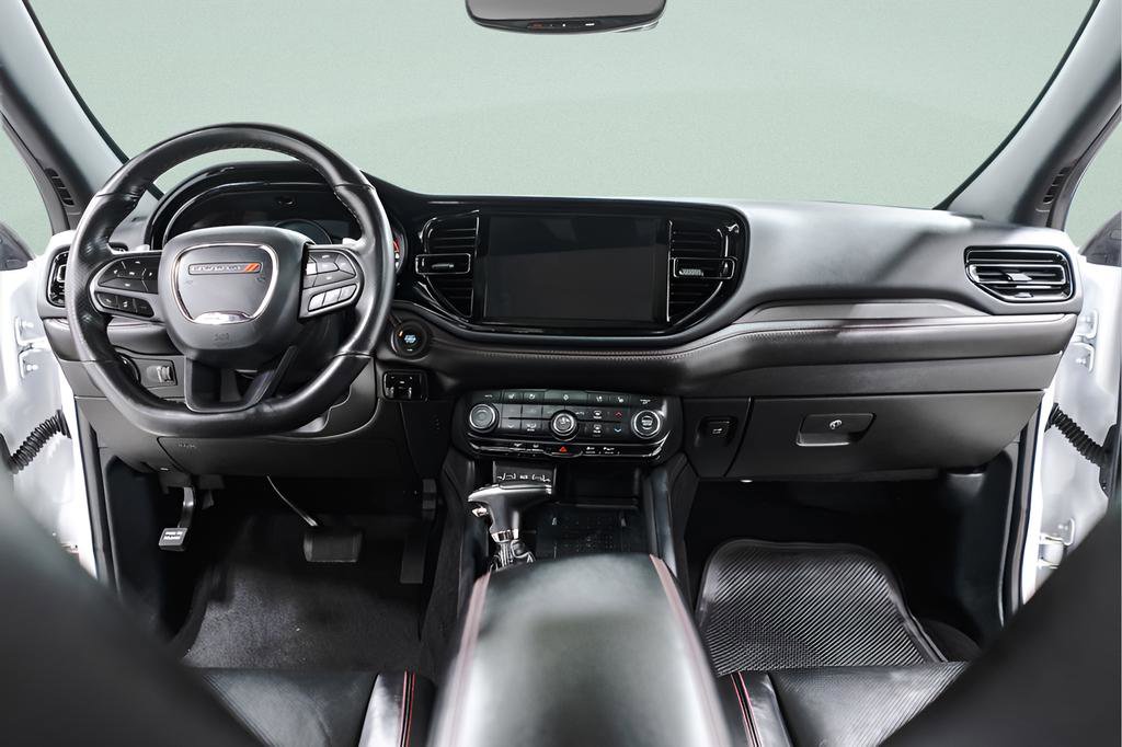 Used 2025 Dodge Durango R/T AWD/4WD image 9